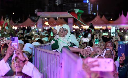 MAWLID AKBAR DARUL EHSAN BERSELAWAT