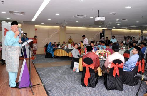 SG09_02072015_PM_BERBUKA