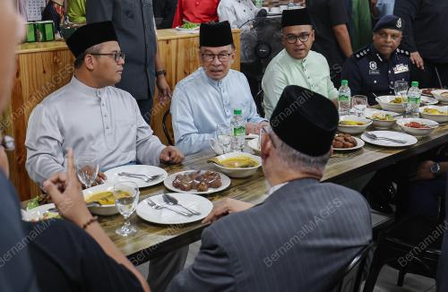 DATUK SERI ANWAR IBRAHIM