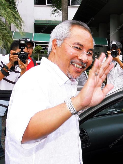 DATUK SERI MOHD KHAIR TOYO