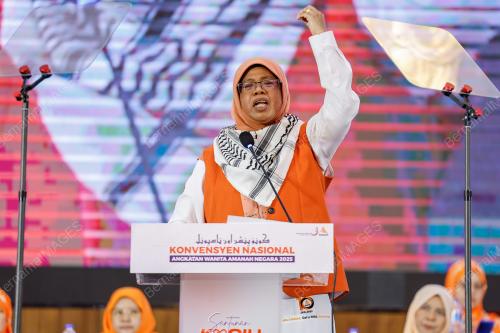 DATUK AIMAN ATHIRAH SABU