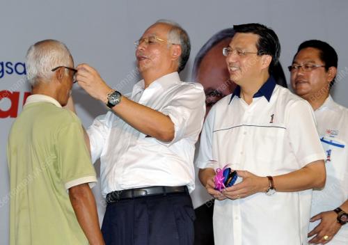 SG09_08032013_NAJIB