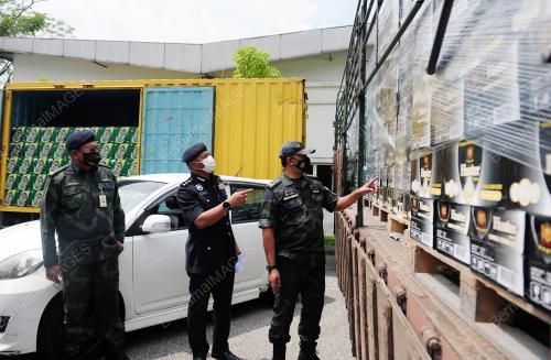 TANGKAPAN DAN RAMPASAN ARAK TIDAK BERCUKAI