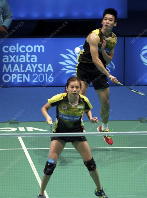 SG09_10042016_BADMINTON