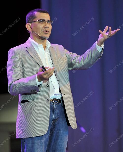 SG09_10062015_PROGRAM_CEO
