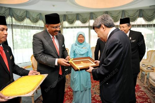 SG09_11102012_SULTAN_KSN