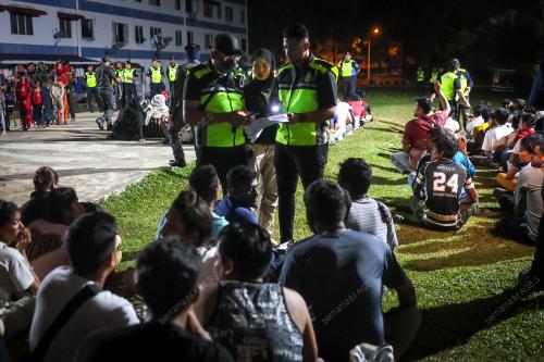 OPERASI IMIGRESEN WARGA ASING