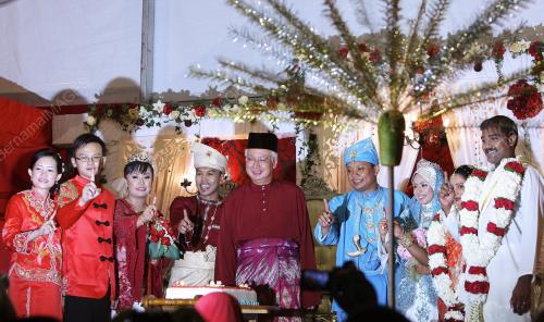 MOHD NAJIB TUN RAZAK