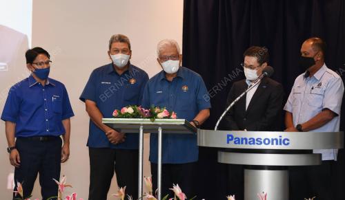 DATUK SERI HAMZAH ZAINUDIN