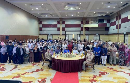 TAN SRI AMBRIN BUANG
