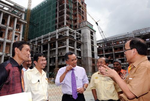 SG09_16022012_SHAZIMAN_HOSPIT