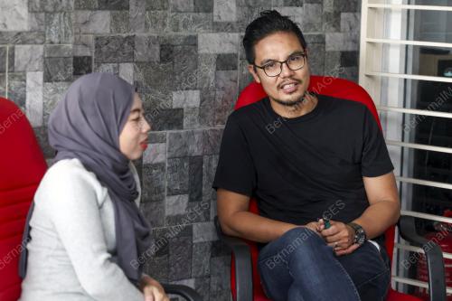 HAIWAN PELIHARAAN DI RUMAH