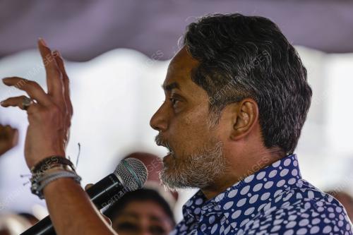 KHAIRY JAMALUDDIN