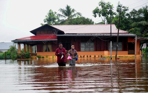 BANJIR KILAT SHAH ALAM