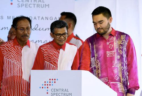 SG09_19082019_CENTRAL_SPECTRUM_BN201908158022