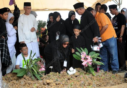 SG09_19092014_JENAZAH_MH