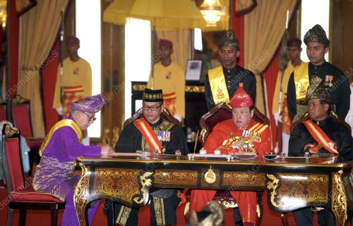 SG09_20022016_ISTANA