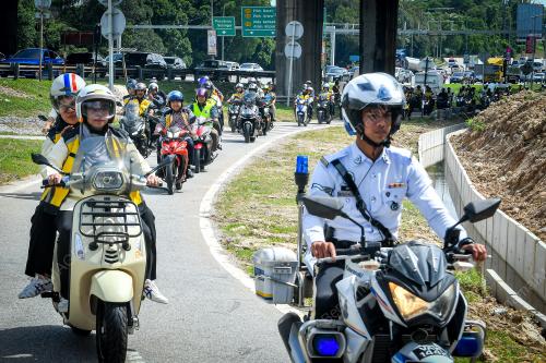 DATUK SERI ALEXANDAR NANTA LINGGI