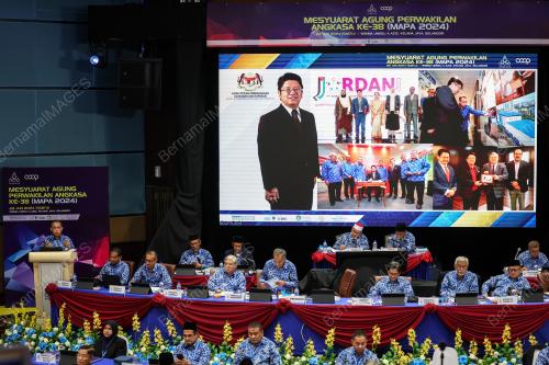 DATUK SERI DR ABDUL FATTAH ABDULLAH