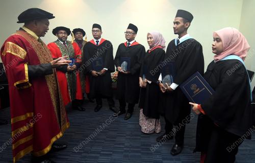 MAJLIS KONVOKESYEN CIAST