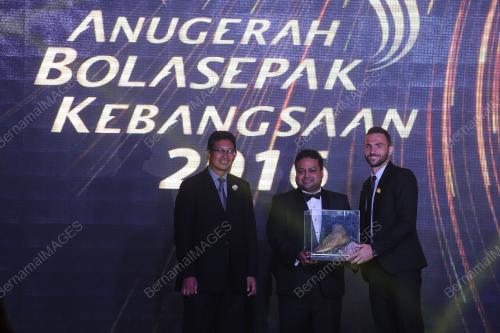 SG09_23122016_BOLASEPAK