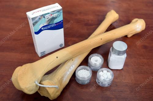 PRODUK PROSTEOMAX (SIMEN TULANG SINTETIK)
