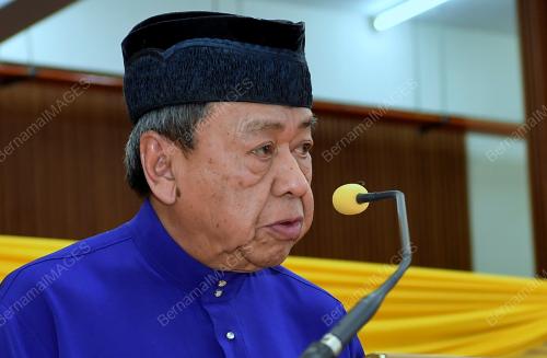 SULTAN SELANGOR SULTAN SHARAFUDDIN IDRIS SHAH