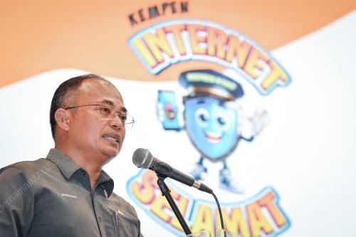 KARNIVAL INTERNET SELAMAT NEGERI SELANGOR