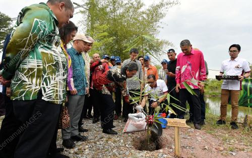 DATUK SERI JOHARI ABDUL GHANI
