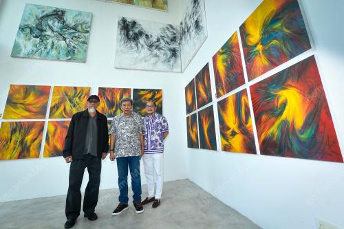 SULTAN SHARAFUDDIN IDRIS SHAH