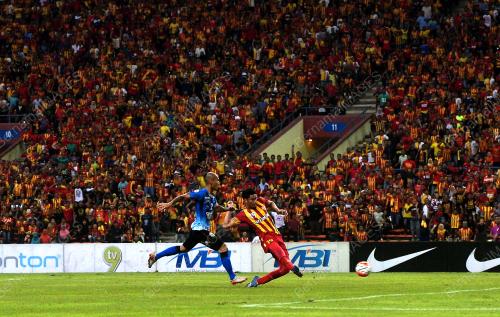 SG09_28112015_PIALA_MSIA