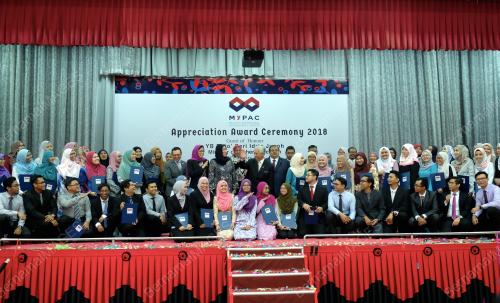 SG09_29012018_MYPAC_BN201801287384