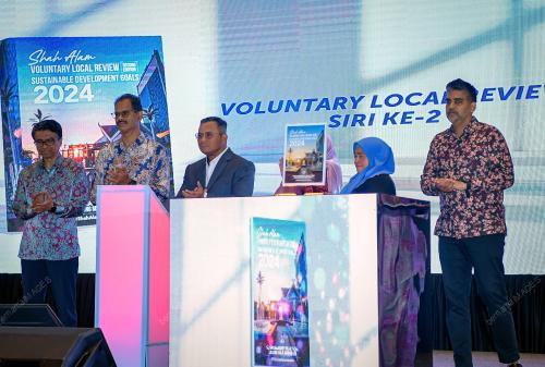 DATUK SERI AMIRUDIN SHARI