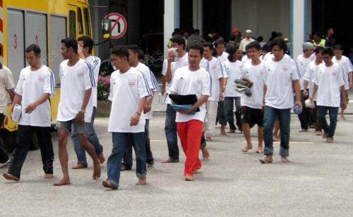 MANGSA TONGKANG KARAM