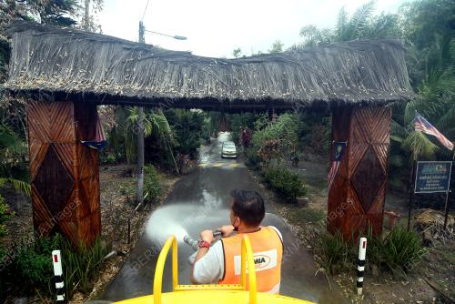 TINJAUAN PASCA BANJIR KG ORANG ASLI BUKIT TADOM BANTING