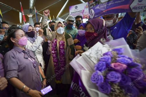 DATUK ZURAIDA KAMARUDDIN