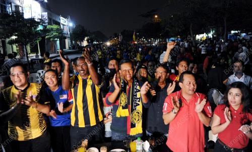 DATUK SERI AHMAD SHABERY CHEEK