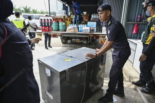 OPERASI BERSEPADU PREMIS WARGA ASING