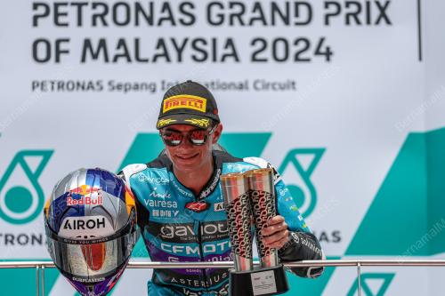MOTO3