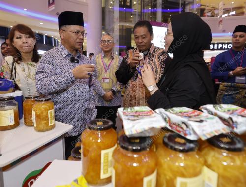 DATUK SETIA DR MOHD NA'IM MOKHTAR