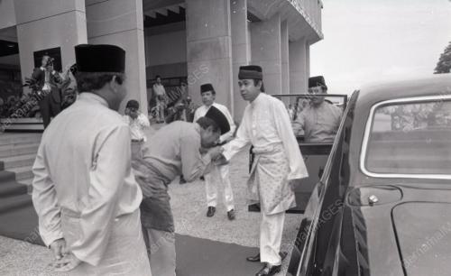 SULTAN SALAHUDDIN ABDUL AZIZ SHAH