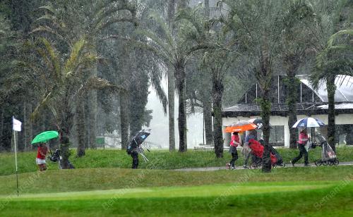 SG10_06122018_GOLF_AMBANK