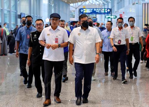 DATUK SERI SAIFUDDIN NASUTION ISMAIL