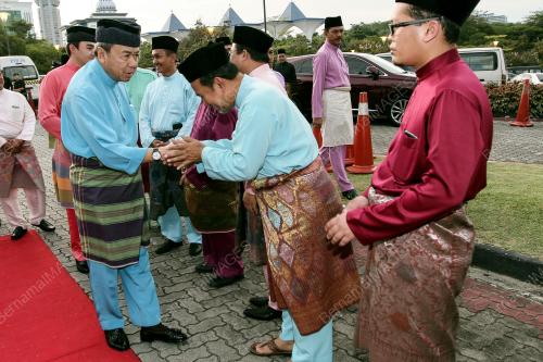 SG10_08062016_SUMBANGAN