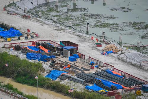 TINJAUAN SUNGAI RUNTUH TAMAN MAS