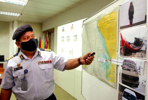 KAPTEN MARITIM MOHAMMAD ROSLI KASSIM
