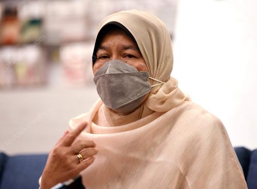 DATUK ZURAIDA KAMARUDDIN