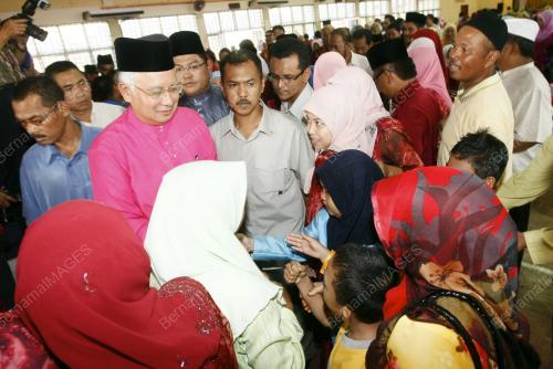 MOHD NAJIB TUN ABDUL RAZAK