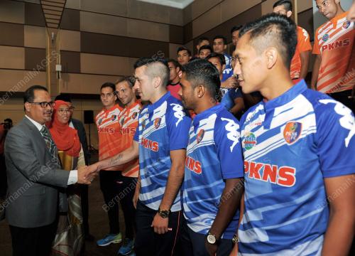 SG10_11022016_PKNS_FC