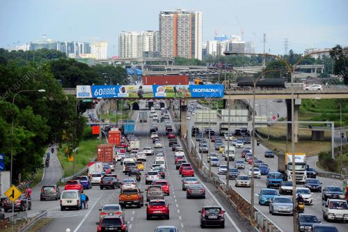 TINJAUAN LEBUHRAYA PERSEKUTUAN